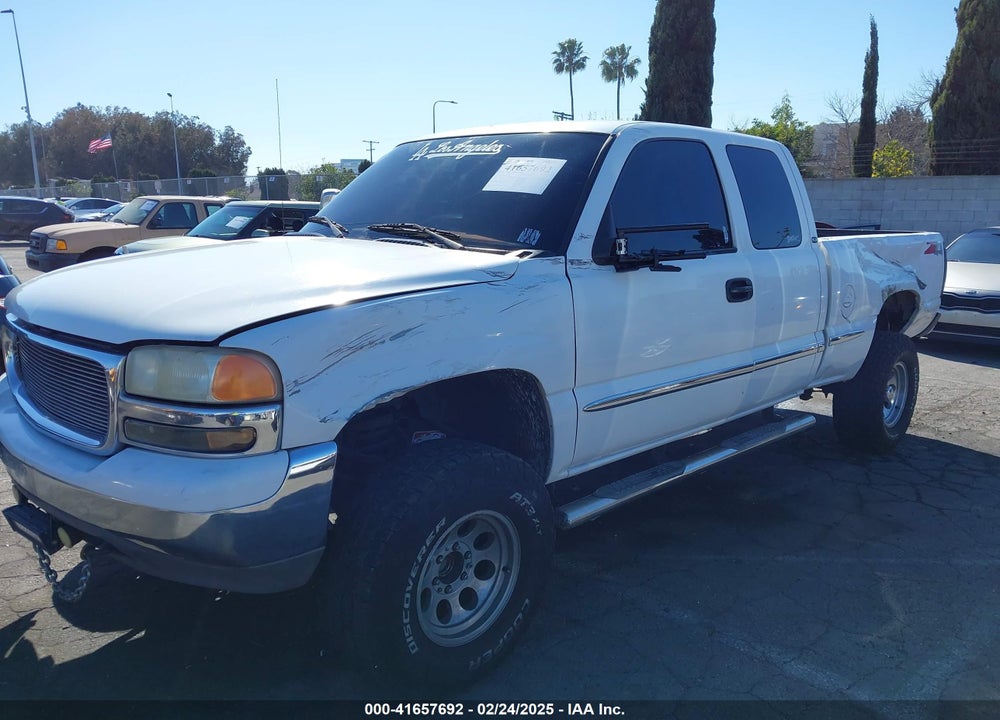 2000 GMC SIERRA 1500 VIN: 1GTEC19T7YZ241853