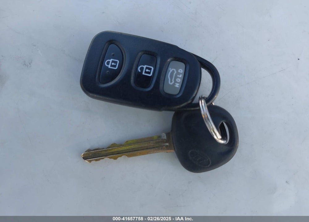 2013 HYUNDAI ELANTRA VIN: 5NPDH4AE8DH363246