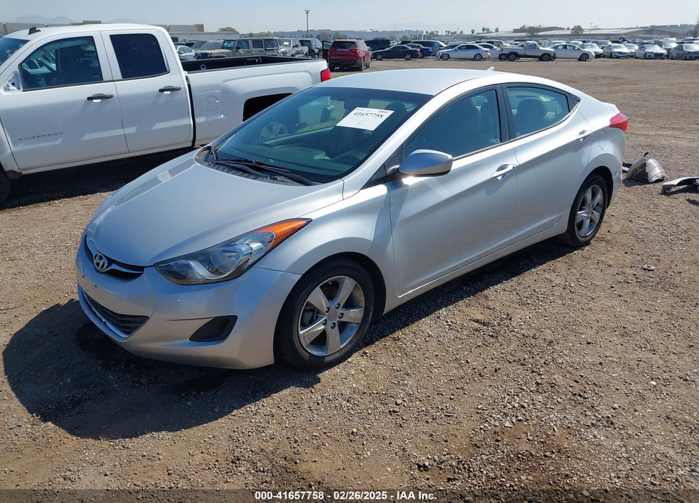 2013 HYUNDAI ELANTRA VIN: 5NPDH4AE8DH363246