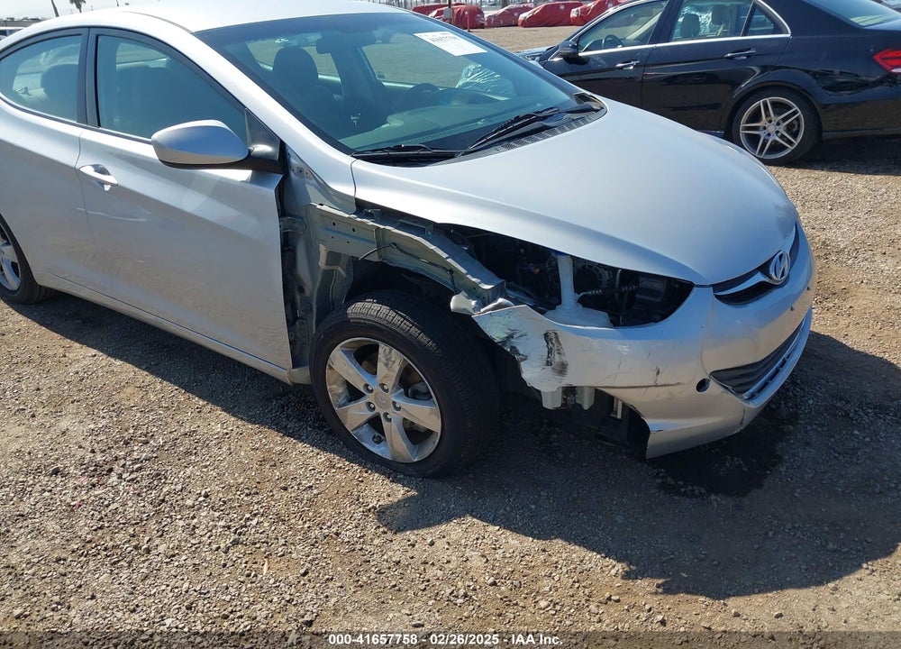 2013 HYUNDAI ELANTRA VIN: 5NPDH4AE8DH363246