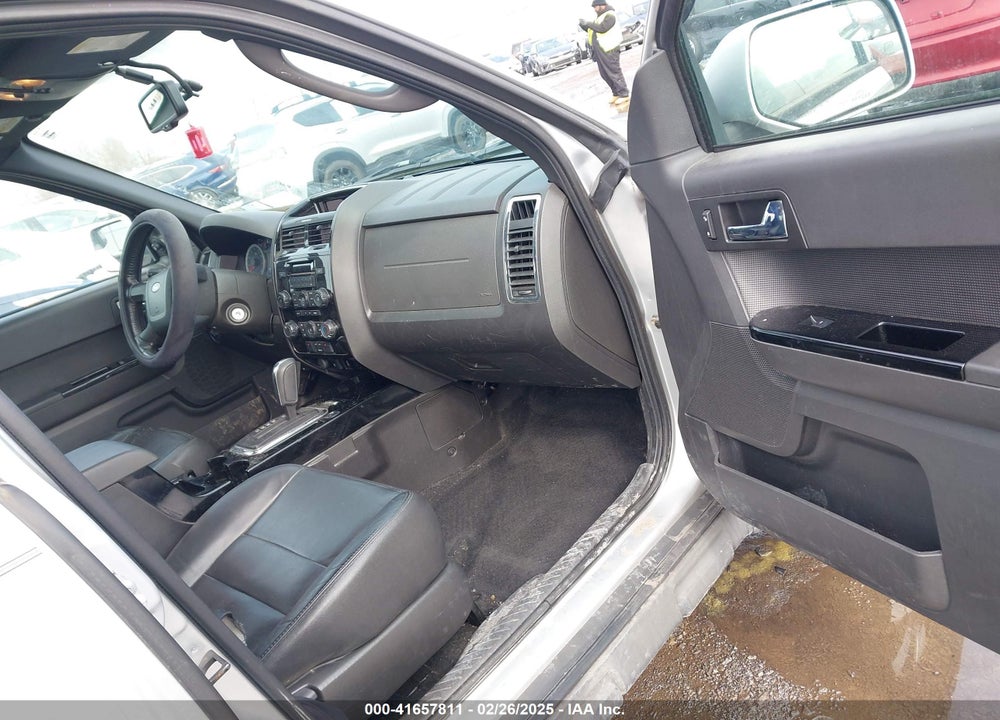 2010 FORD ESCAPE LIMITED VIN: 1FMCU9EG6AKC91469