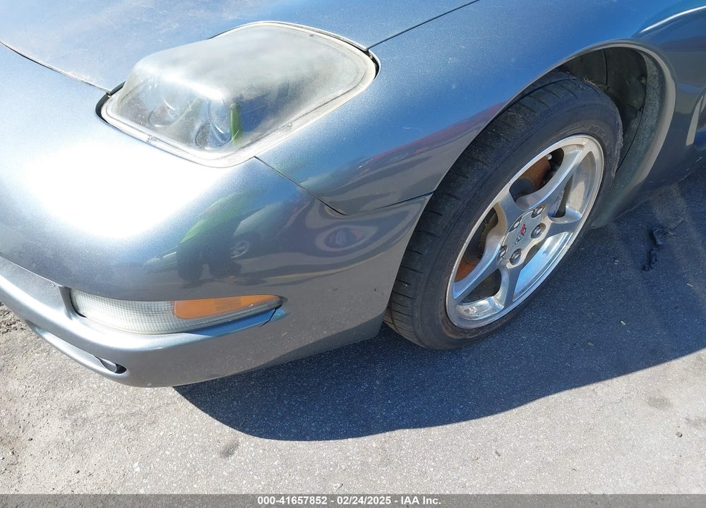 2003 CHEVROLET CORVETTE VIN: 1G1YY22G235108007