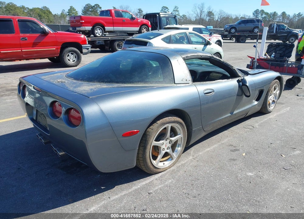 2003 CHEVROLET CORVETTE VIN: 1G1YY22G235108007