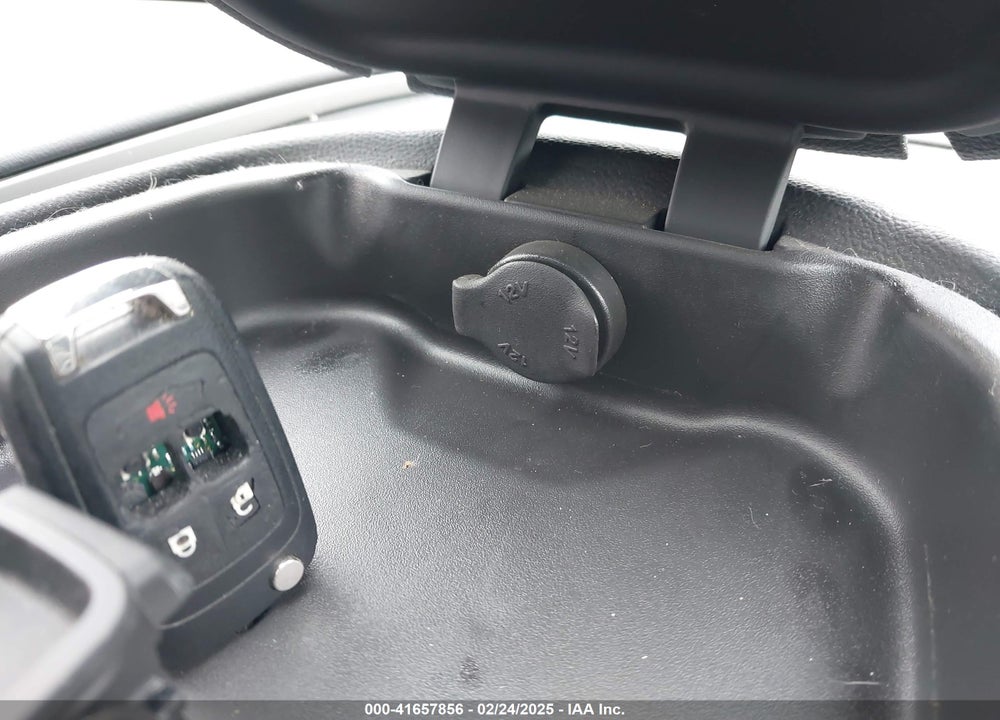 2013 CHEVROLET VOLT VIN: 1G1RE6E44DU108233