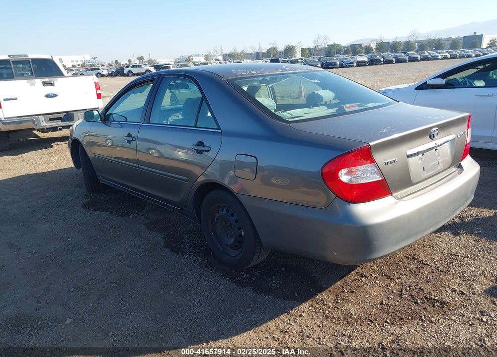2004 TOYOTA CAMRY LE VIN: 4T1BE32K34U838057