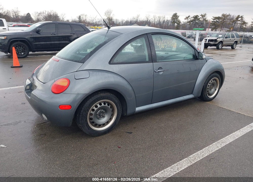 2004 VOLKSWAGEN NEW BEETLE GL VIN: 3VWBK21C34M400724