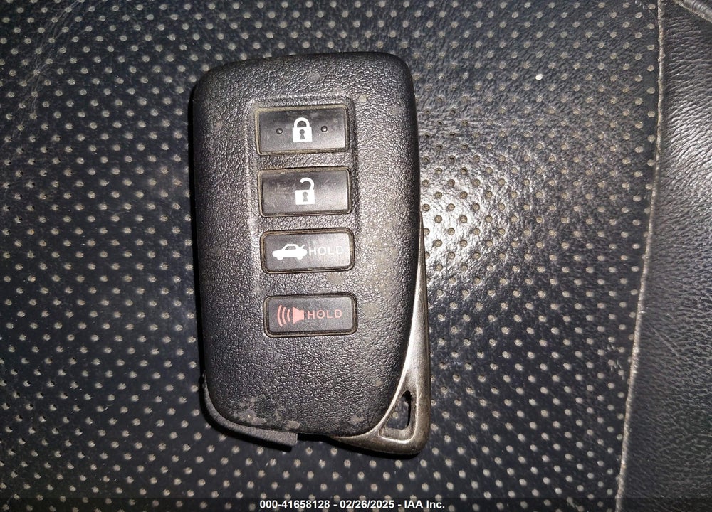 2013 LEXUS ES 350 VIN: JTHBK1GG1D2064701