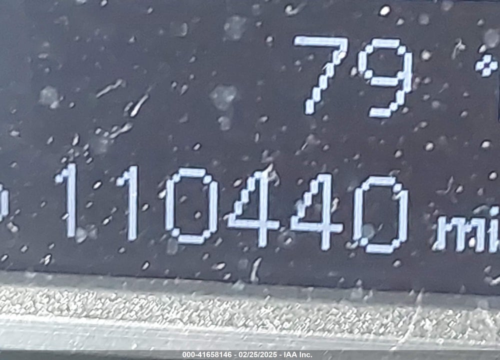 2015 TOYOTA 4RUNNER VIN: JTEZU5JR5F5085768