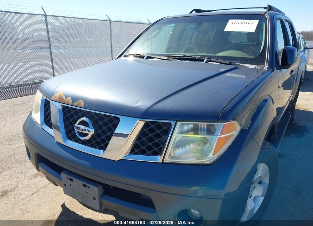 2006 NISSAN PATHFINDER SE VIN: 5N1AR18W56C614070