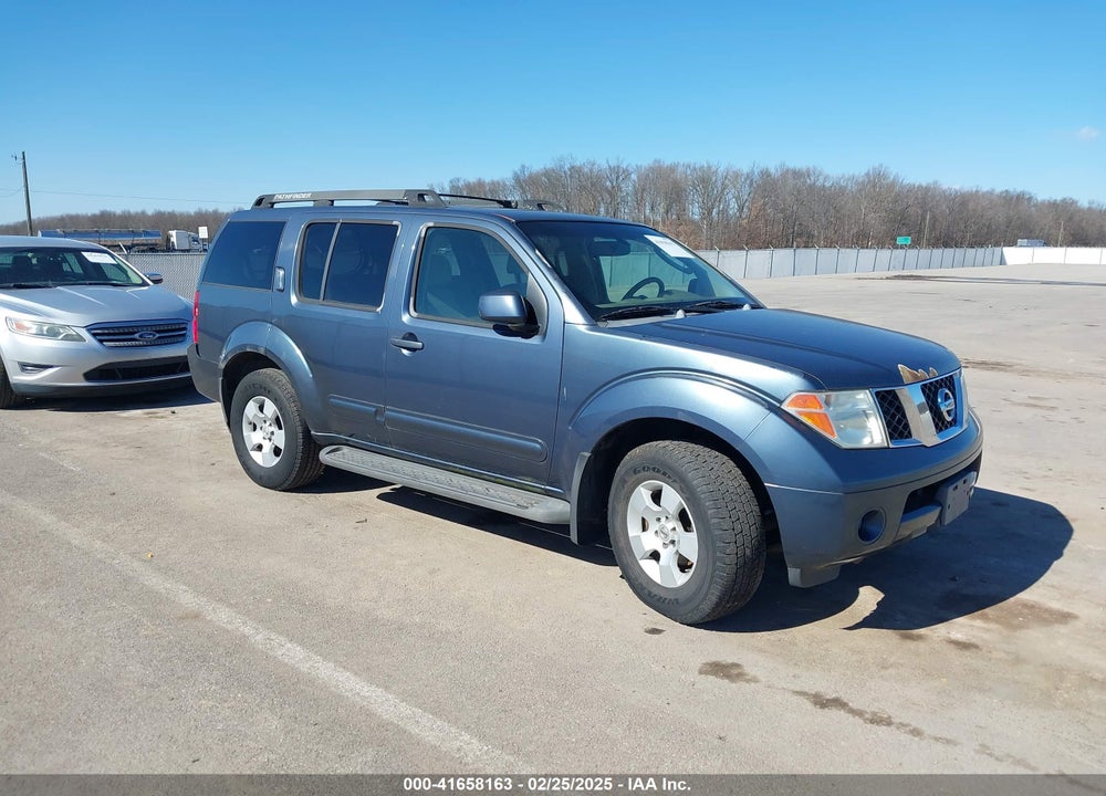 2006 NISSAN PATHFINDER SE VIN: 5N1AR18W56C614070