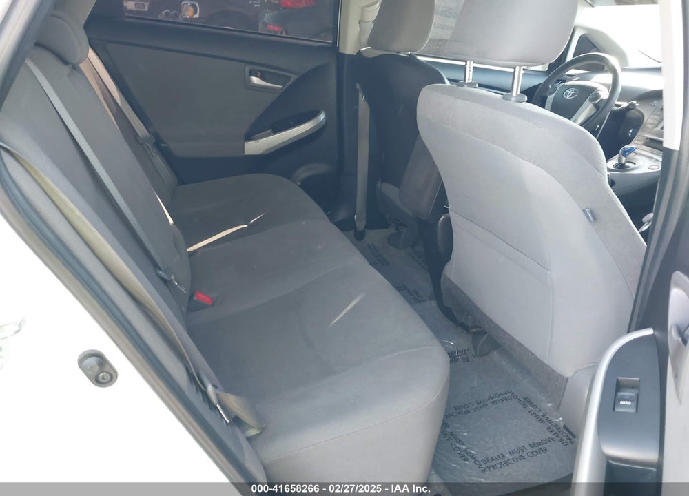 2015 TOYOTA PRIUS VIN: JTDKN3DU5F0395052