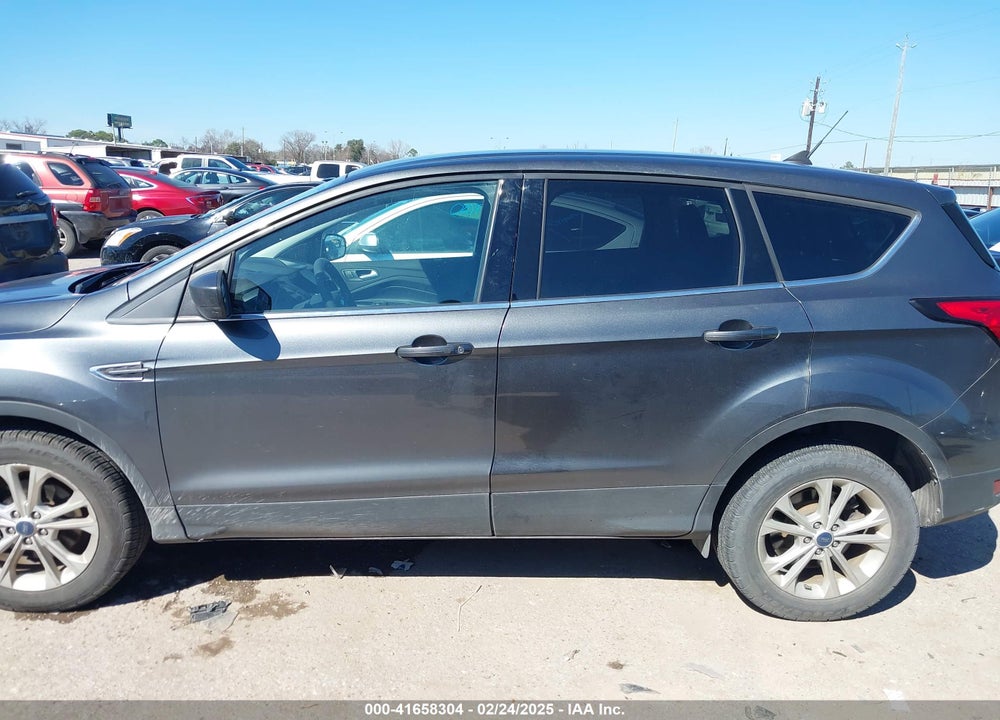 2019 FORD ESCAPE VIN: 1FMCU0GD1KUB56789