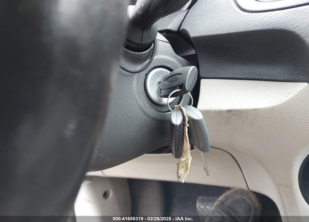 2011 FORD FIESTA VIN: 3FADP4AJ4BM179791