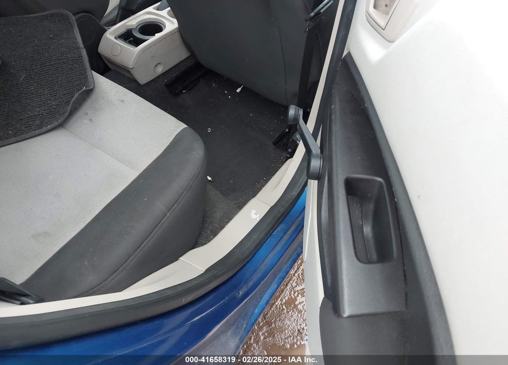 2011 FORD FIESTA VIN: 3FADP4AJ4BM179791