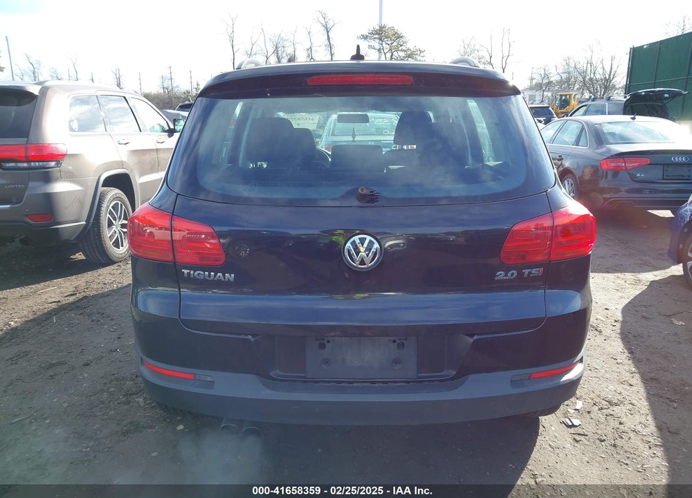 2015 VOLKSWAGEN TIGUAN VIN: WVGAV7AX2FW593453
