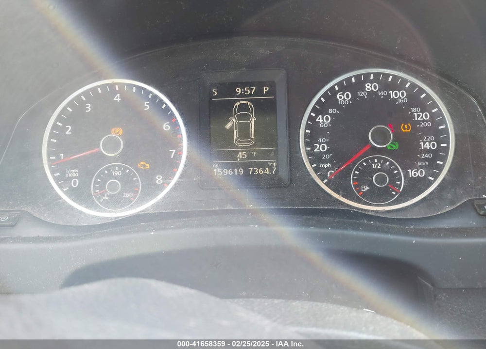 2015 VOLKSWAGEN TIGUAN VIN: WVGAV7AX2FW593453