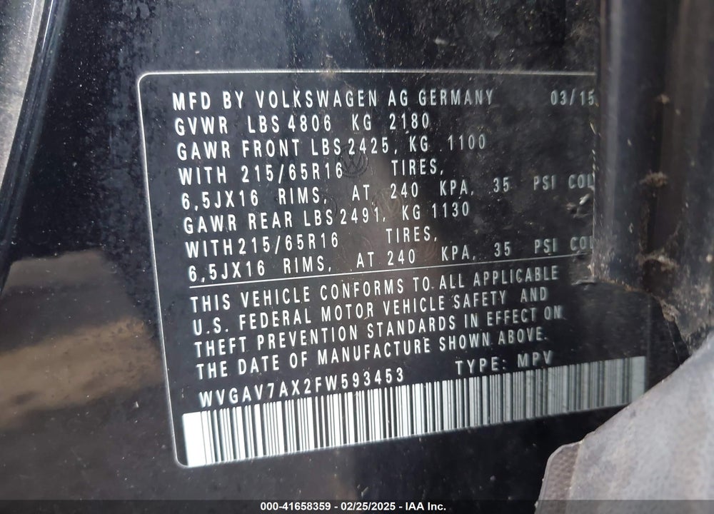 2015 VOLKSWAGEN TIGUAN VIN: WVGAV7AX2FW593453
