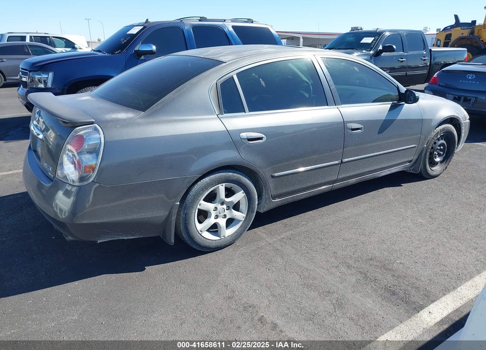 2005 NISSAN ALTIMA 3.5 SL VIN: 1N4BL11D45N455716