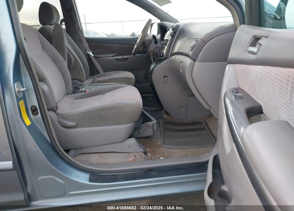 2006 TOYOTA SIENNA VIN: 5TDZA23CX6S522923