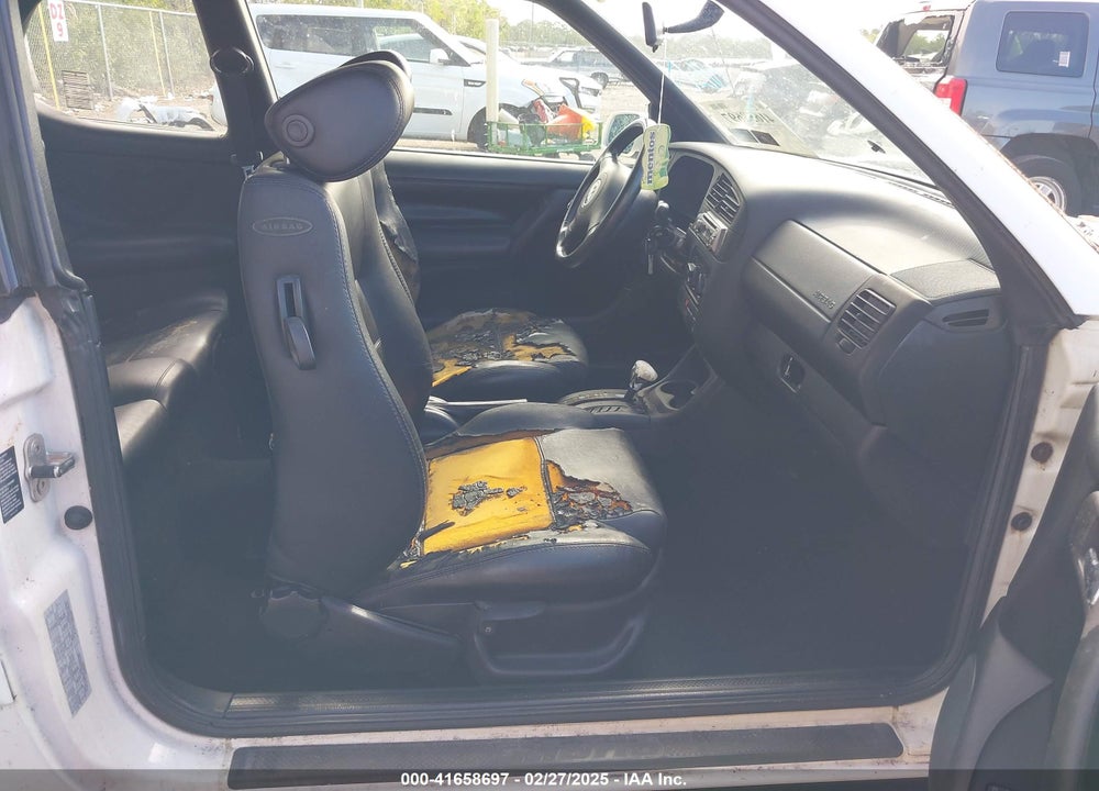 2002 VOLKSWAGEN CABRIO GLX VIN: 3VWDC21V82M803053