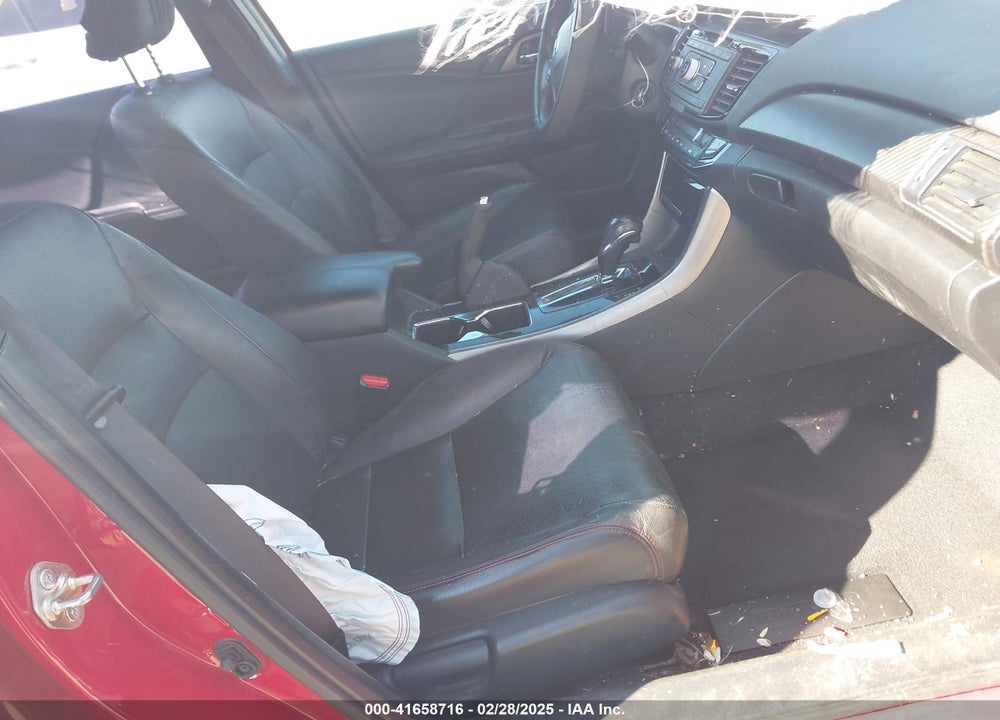 2017 HONDA ACCORD VIN: 1HGCR2F17HA087093