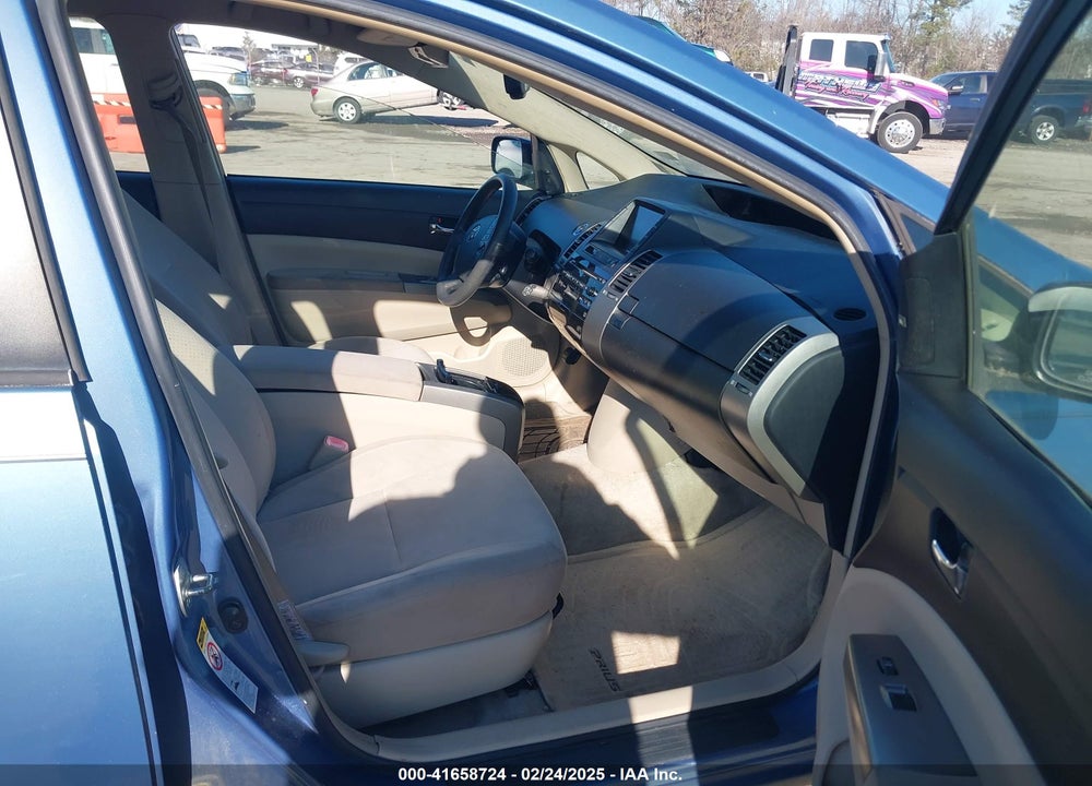 2005 TOYOTA PRIUS VIN: JTDKB20U453049001