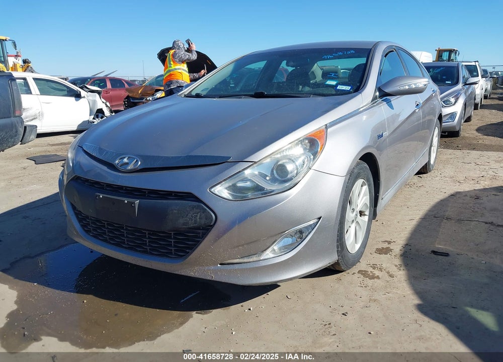 2013 HYUNDAI SONATA HYBRID VIN: KMHEC4A43DA077446