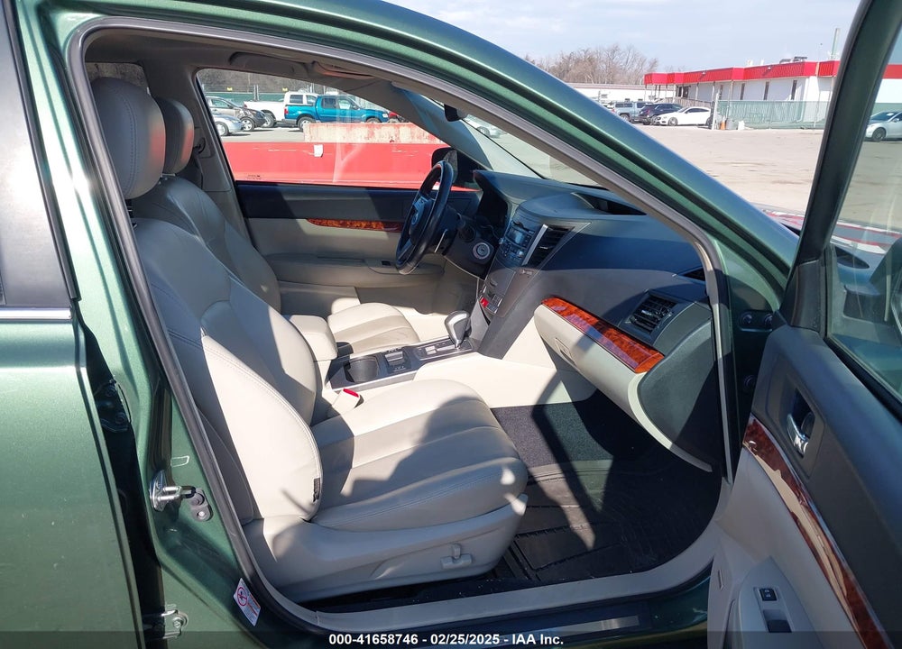 2011 SUBARU OUTBACK 2.5I LIMITED VIN: 4S4BRBKCXB3311577
