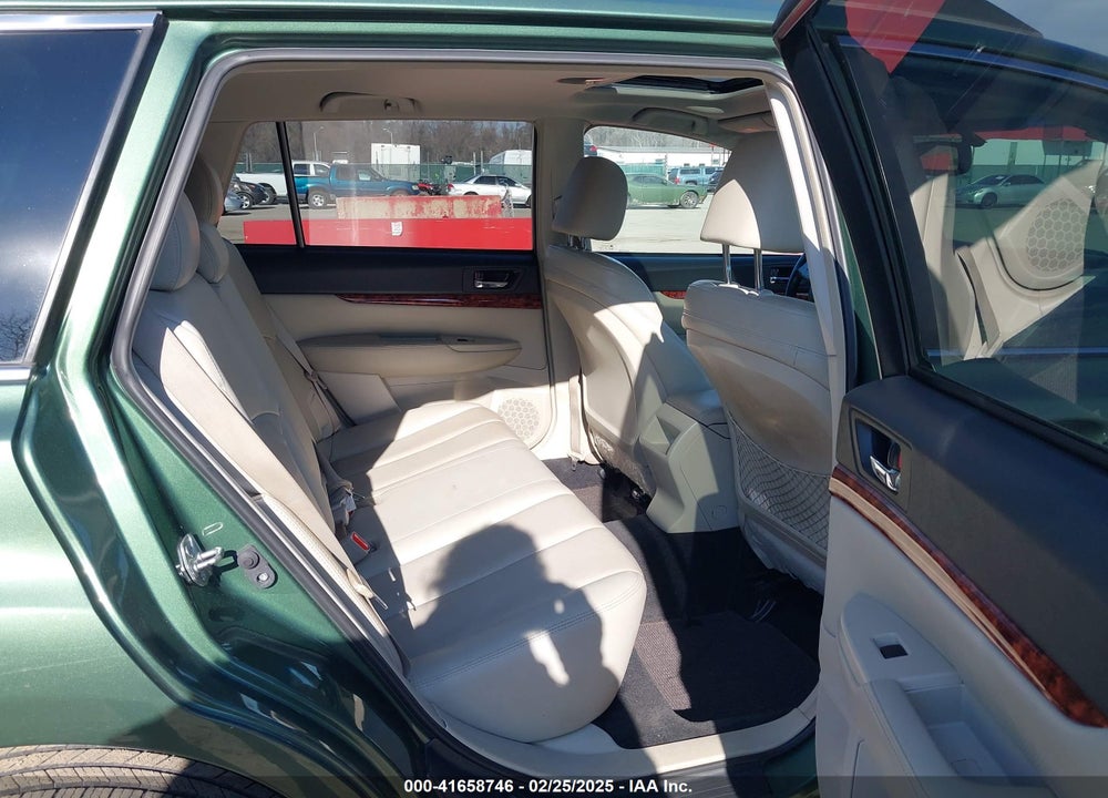 2011 SUBARU OUTBACK 2.5I LIMITED VIN: 4S4BRBKCXB3311577