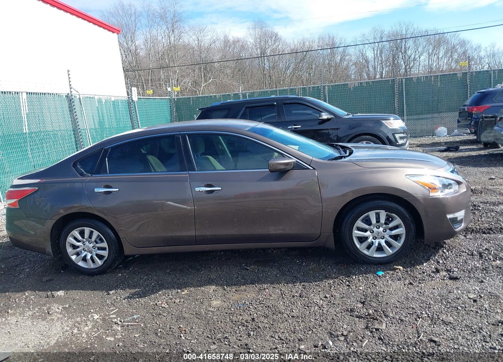 2014 NISSAN ALTIMA 2.5 S VIN: 1N4AL3AP3EN261826