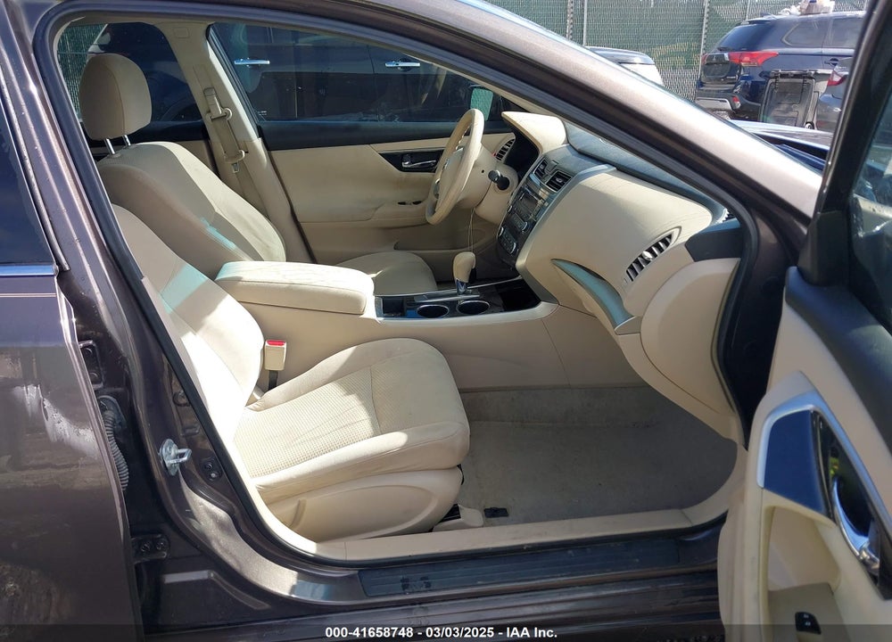 2014 NISSAN ALTIMA 2.5 S VIN: 1N4AL3AP3EN261826