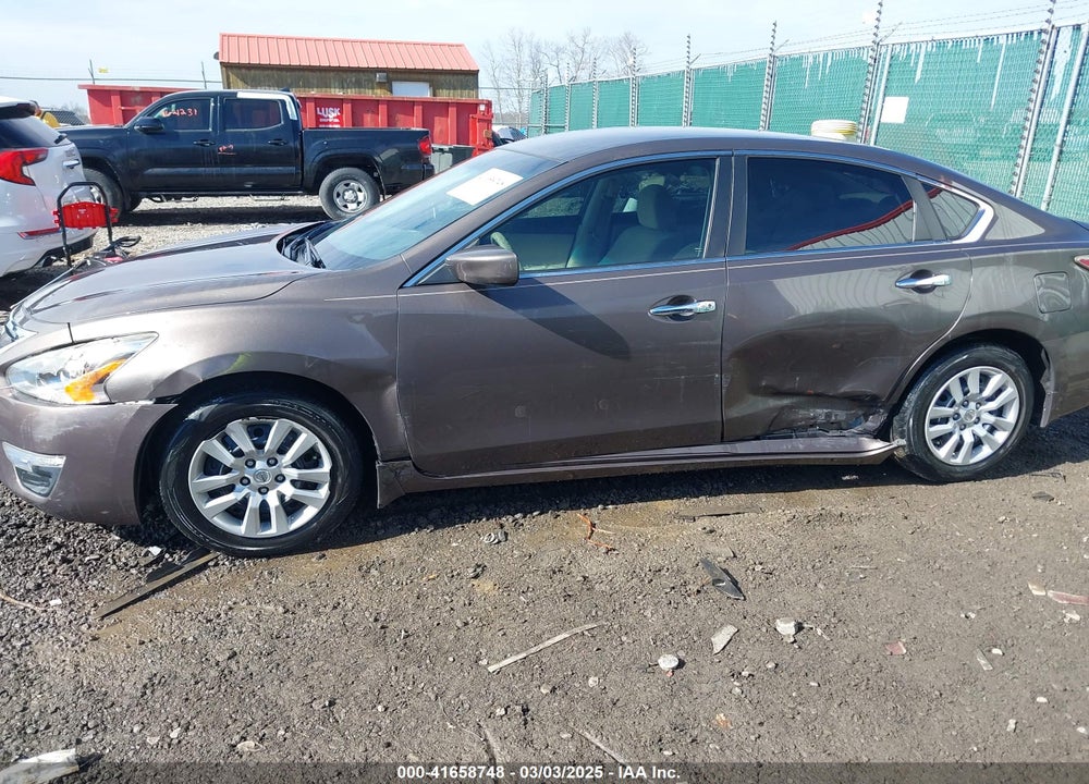 2014 NISSAN ALTIMA 2.5 S VIN: 1N4AL3AP3EN261826