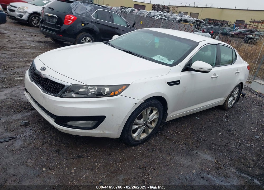 2011 KIA OPTIMA VIN: KNAGN4A75B5076741