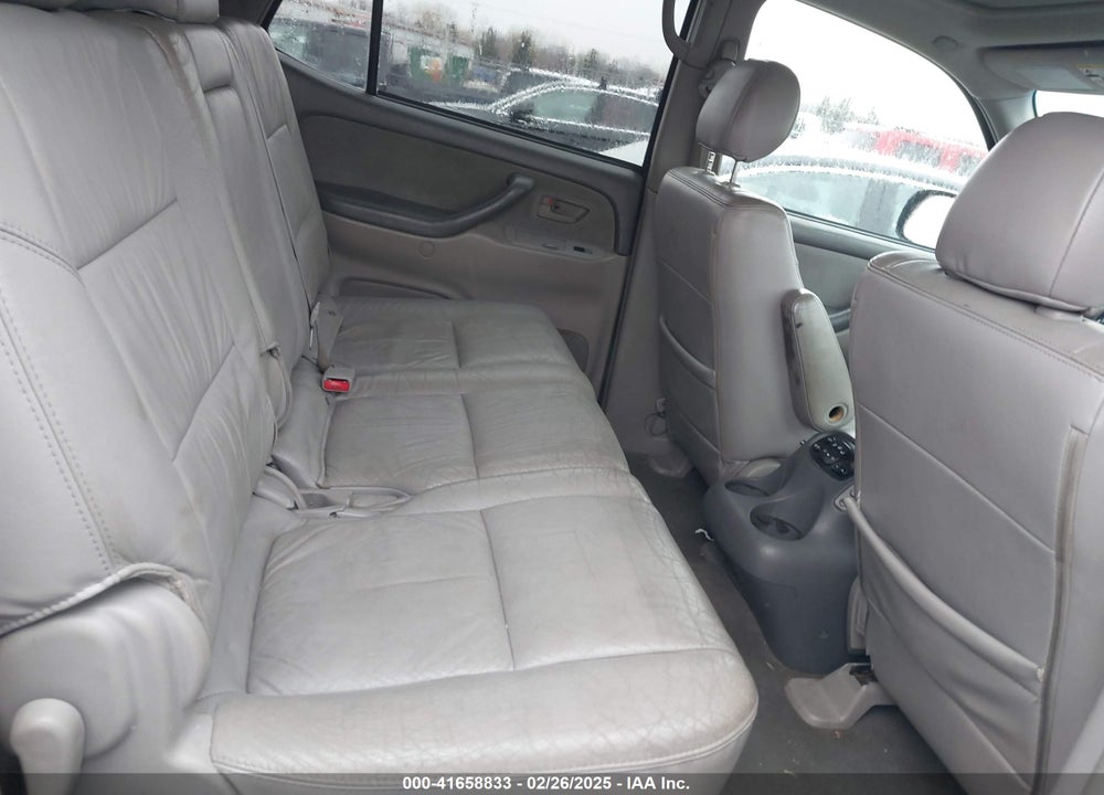 2006 TOYOTA SEQUOIA VIN: 5TDBT44A26S260206
