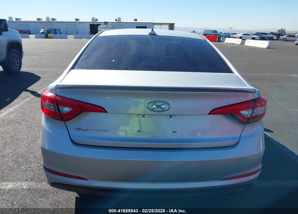 2017 HYUNDAI SONATA VIN: 5NPE24AF9HH474456