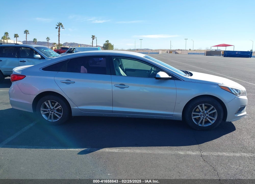2017 HYUNDAI SONATA VIN: 5NPE24AF9HH474456