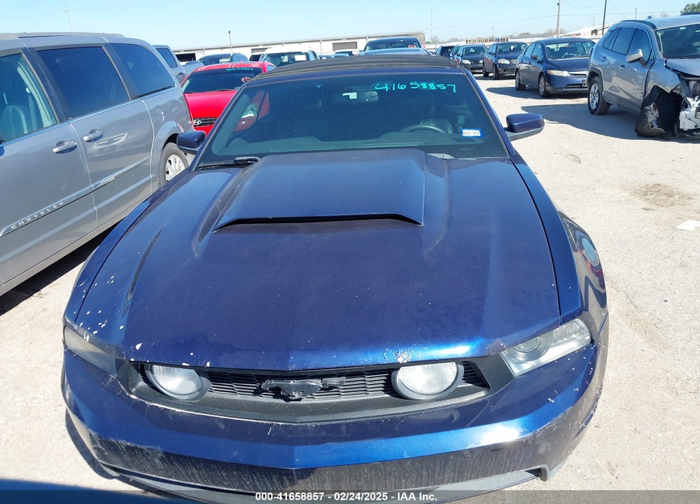 2011 FORD MUSTANG GT PREMIUM VIN: 1ZVBP8FF0B5137425