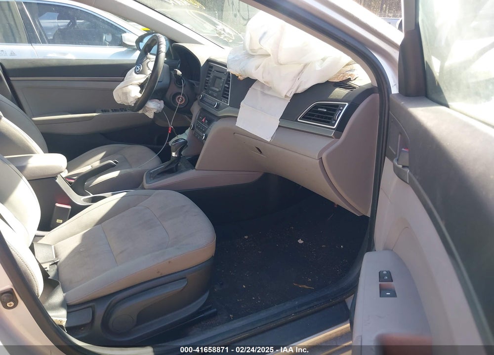 2017 HYUNDAI ELANTRA SE VIN: KMHD74LF0HU094207