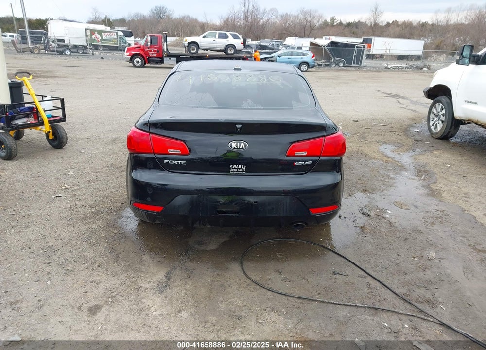 2015 KIA FORTE KOUP VIN: KNAFX6A82F5377581