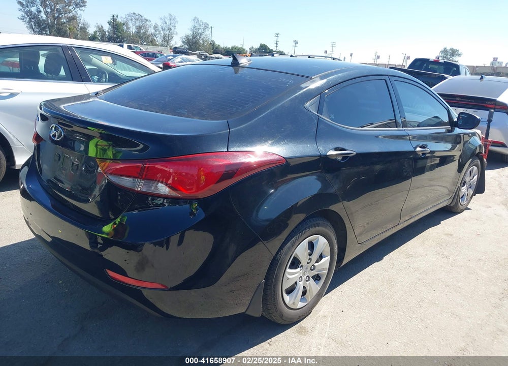 2016 HYUNDAI ELANTRA VIN: KMHDH4AE1GU542959