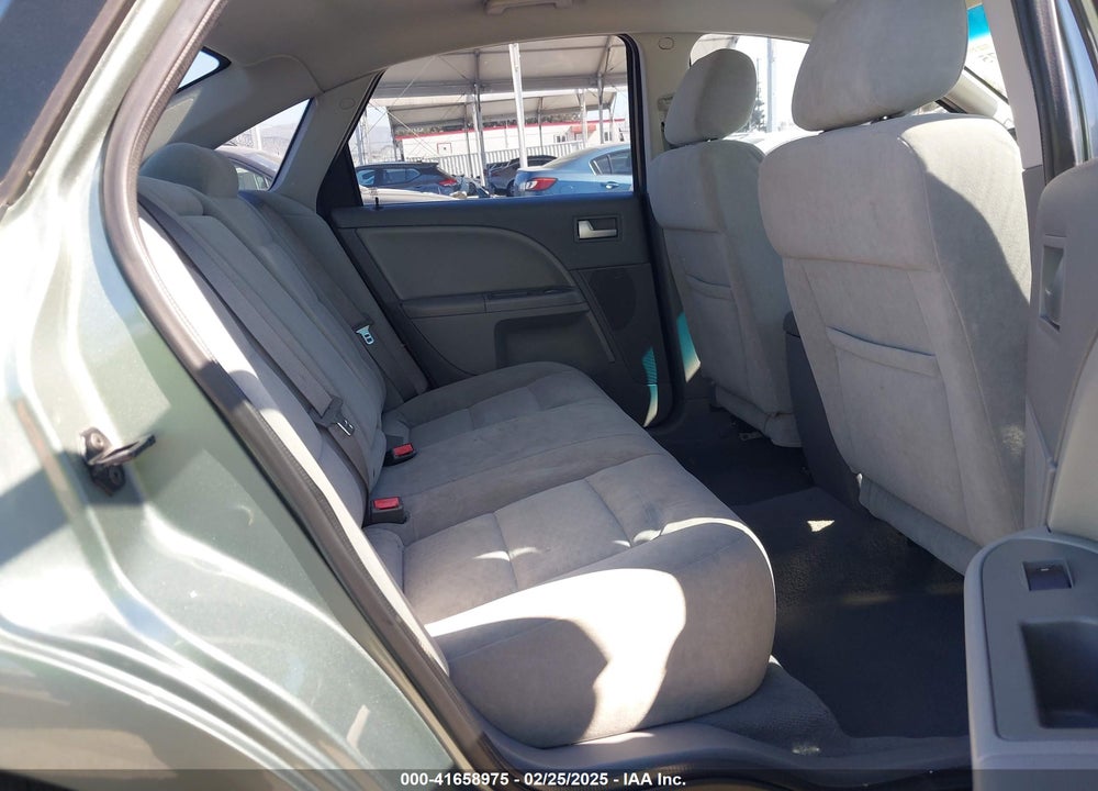 2006 FORD FIVE HUNDRED VIN: 1FAFP23146G136787