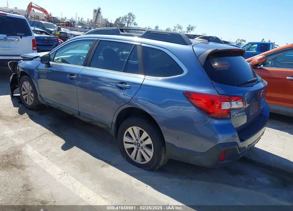 2018 SUBARU OUTBACK VIN: 4S4BSAFC3J3385639