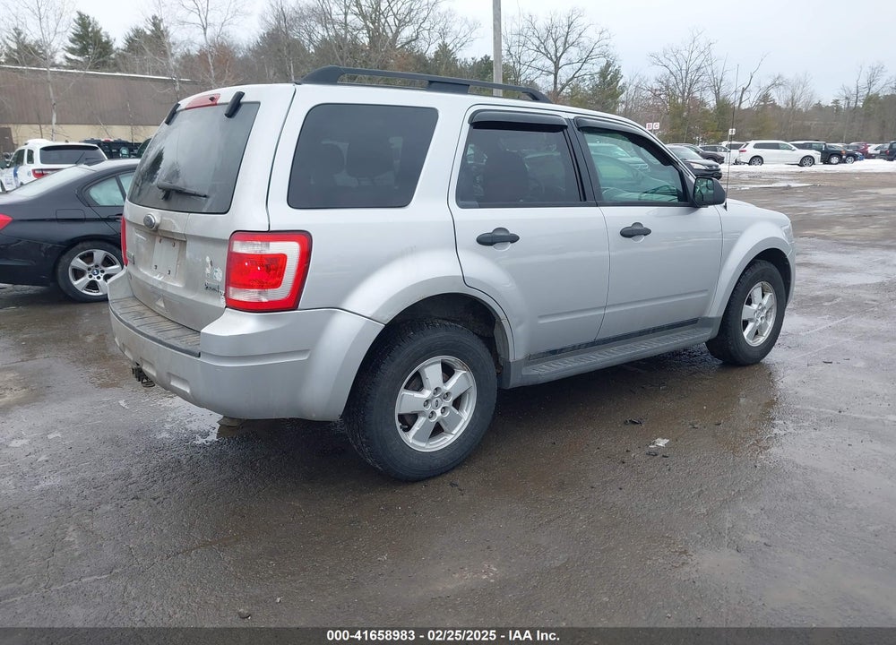 2010 FORD ESCAPE VIN: 1FMCU9DG7AKA62591