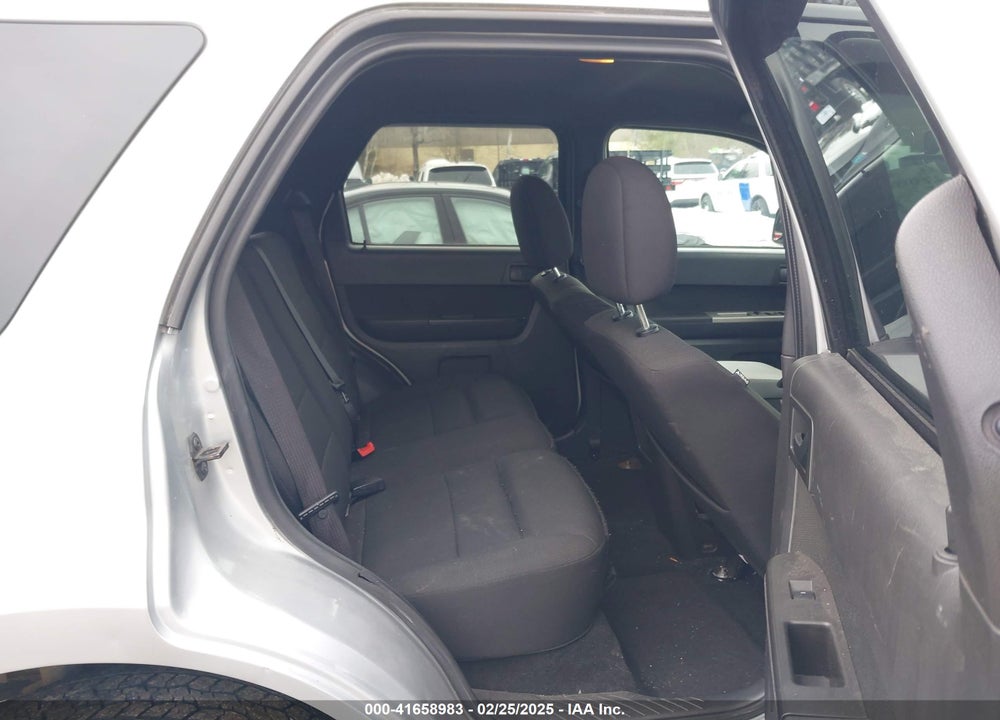 2010 FORD ESCAPE VIN: 1FMCU9DG7AKA62591