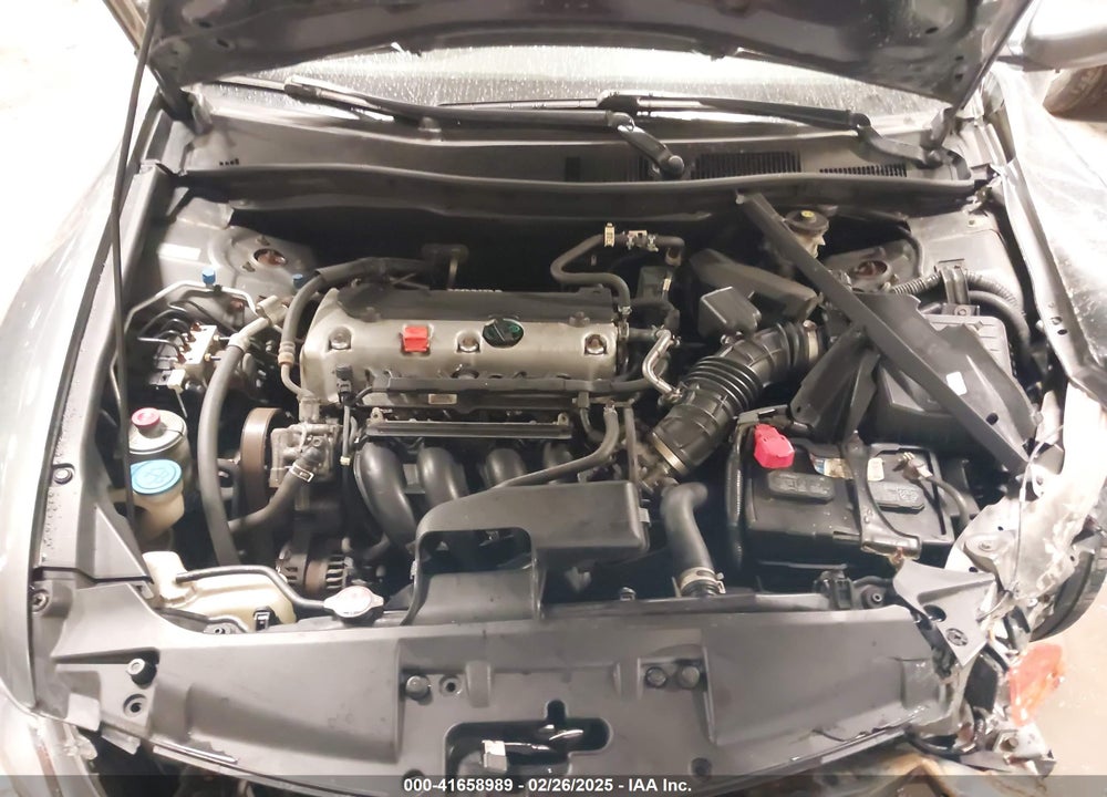 2010 HONDA ACCORD VIN: 1HGCP2F38AA118915
