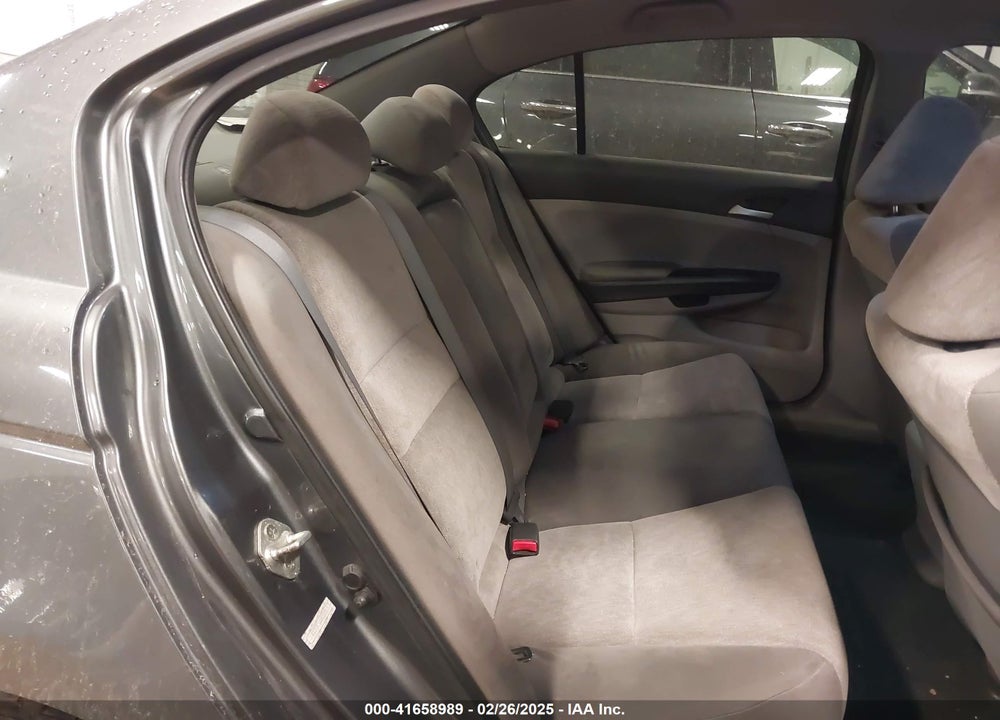 2010 HONDA ACCORD VIN: 1HGCP2F38AA118915