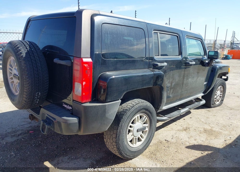 2006 HUMMER H3 SUV VIN: 5GTDN136768203639