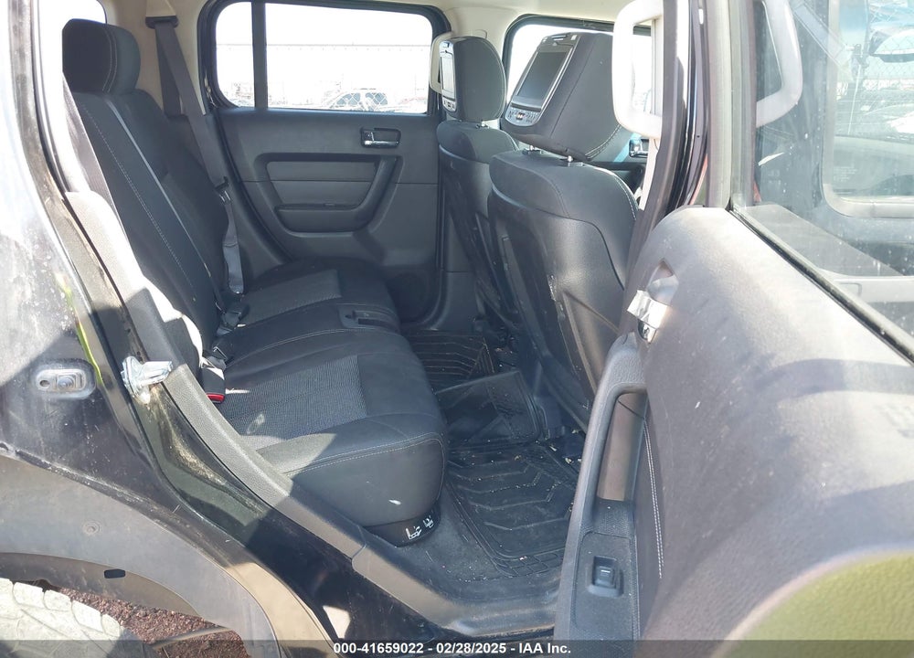 2006 HUMMER H3 SUV VIN: 5GTDN136768203639