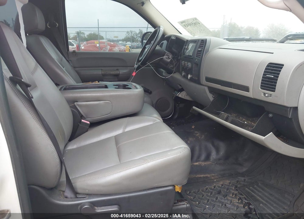 2007 CHEVROLET SILVERADO 1500 WORK TRUCK VIN: 1GCEC14C17Z516588