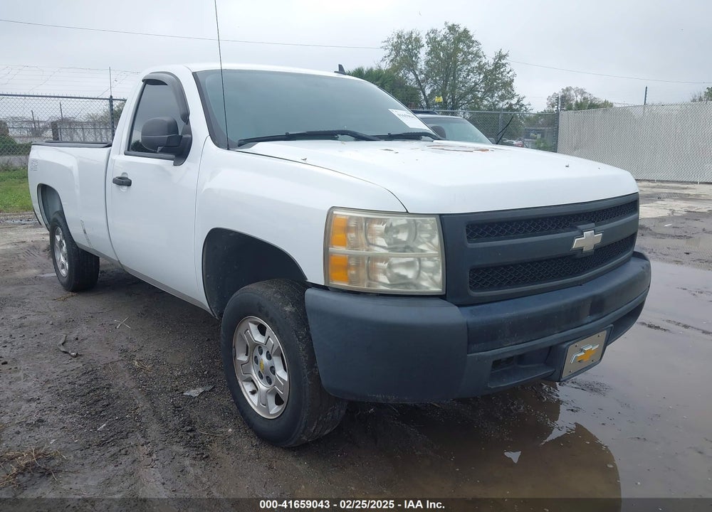 2007 CHEVROLET SILVERADO 1500 WORK TRUCK VIN: 1GCEC14C17Z516588